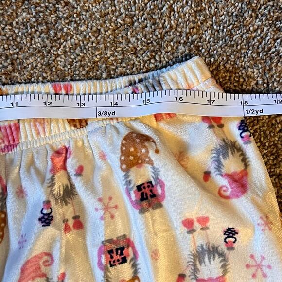 Sleep & Co Women's Gnome Winter Pajama Set. Size XL - Picture 5 of 8